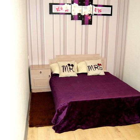 Standard Apartment On Umanskaya Κίεβο Εξωτερικό φωτογραφία