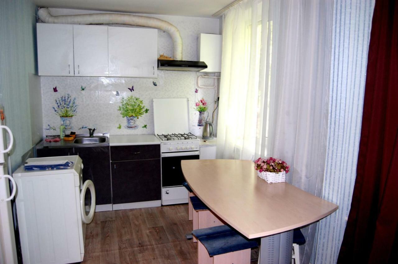Standard Apartment On Umanskaya Κίεβο Εξωτερικό φωτογραφία